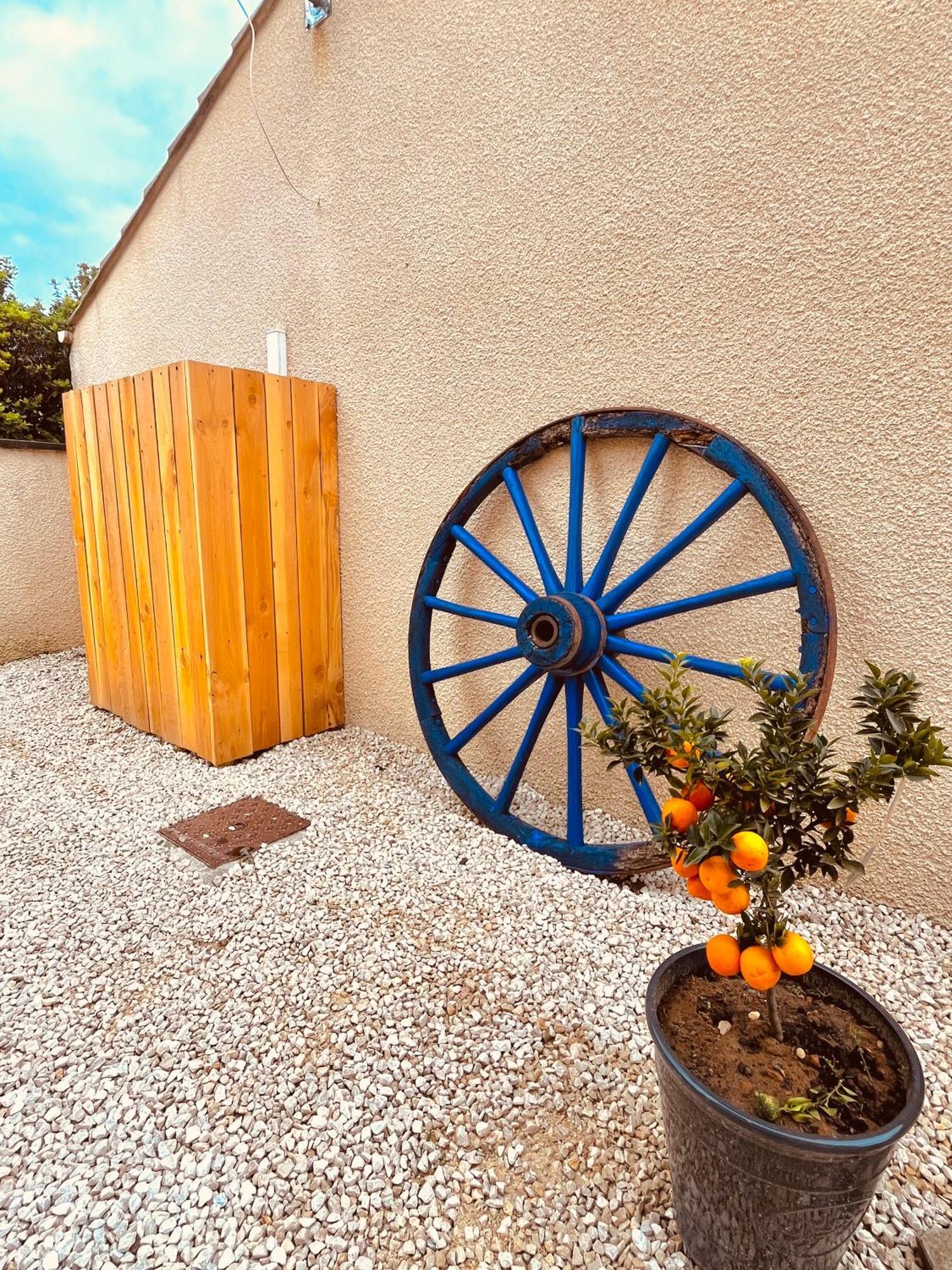 Pierrange Grillon Exterior foto